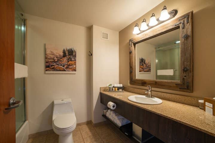 Room 25 of 54